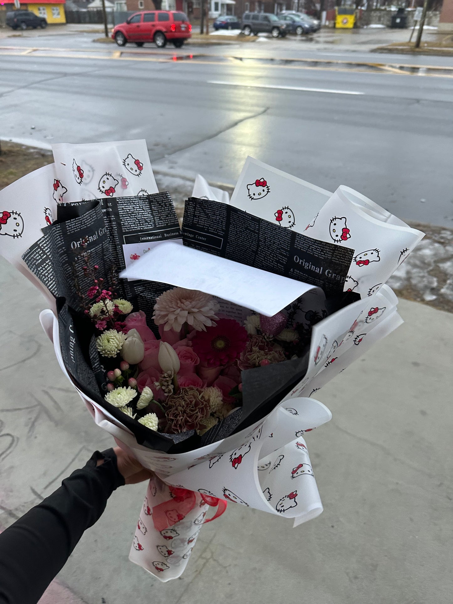 Hello Kitty Post Bouquet