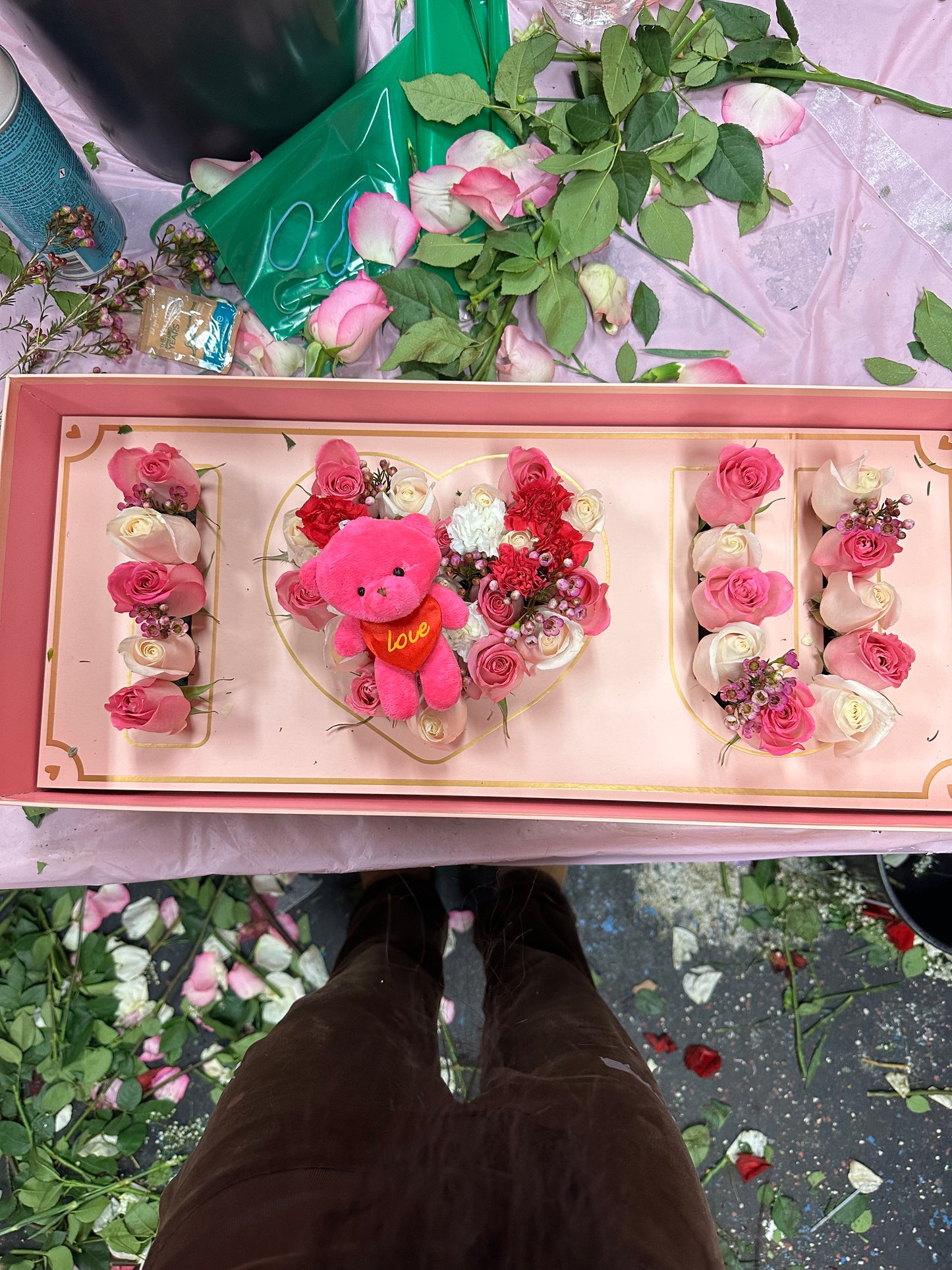 V-Day ILY Box