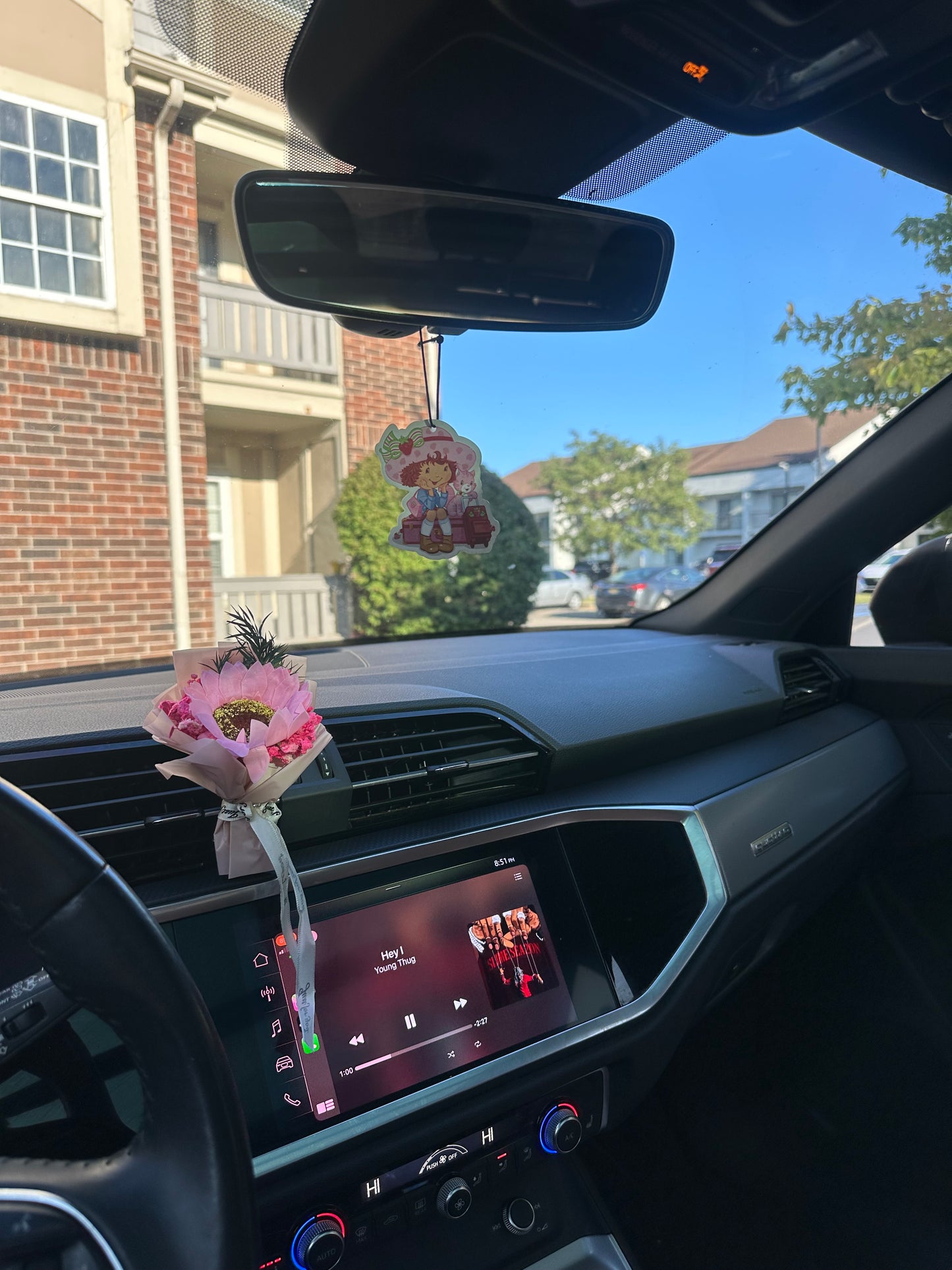 Flower Car Clip