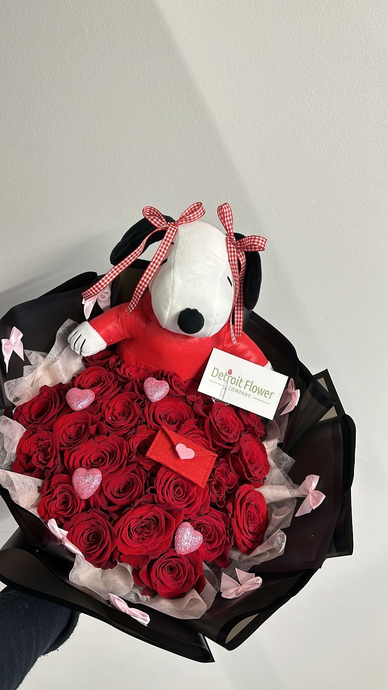 Snoopy Love Bouquet – Detroit Flower Company