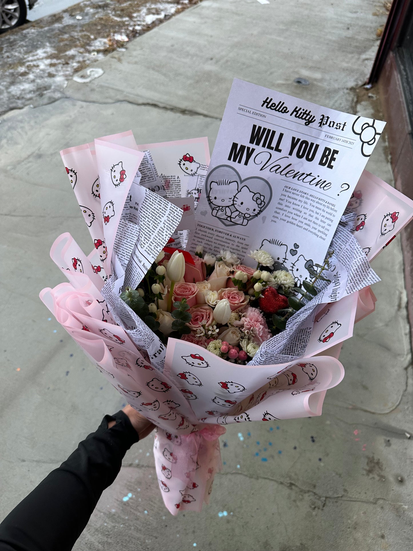 Hello Kitty Post Bouquet