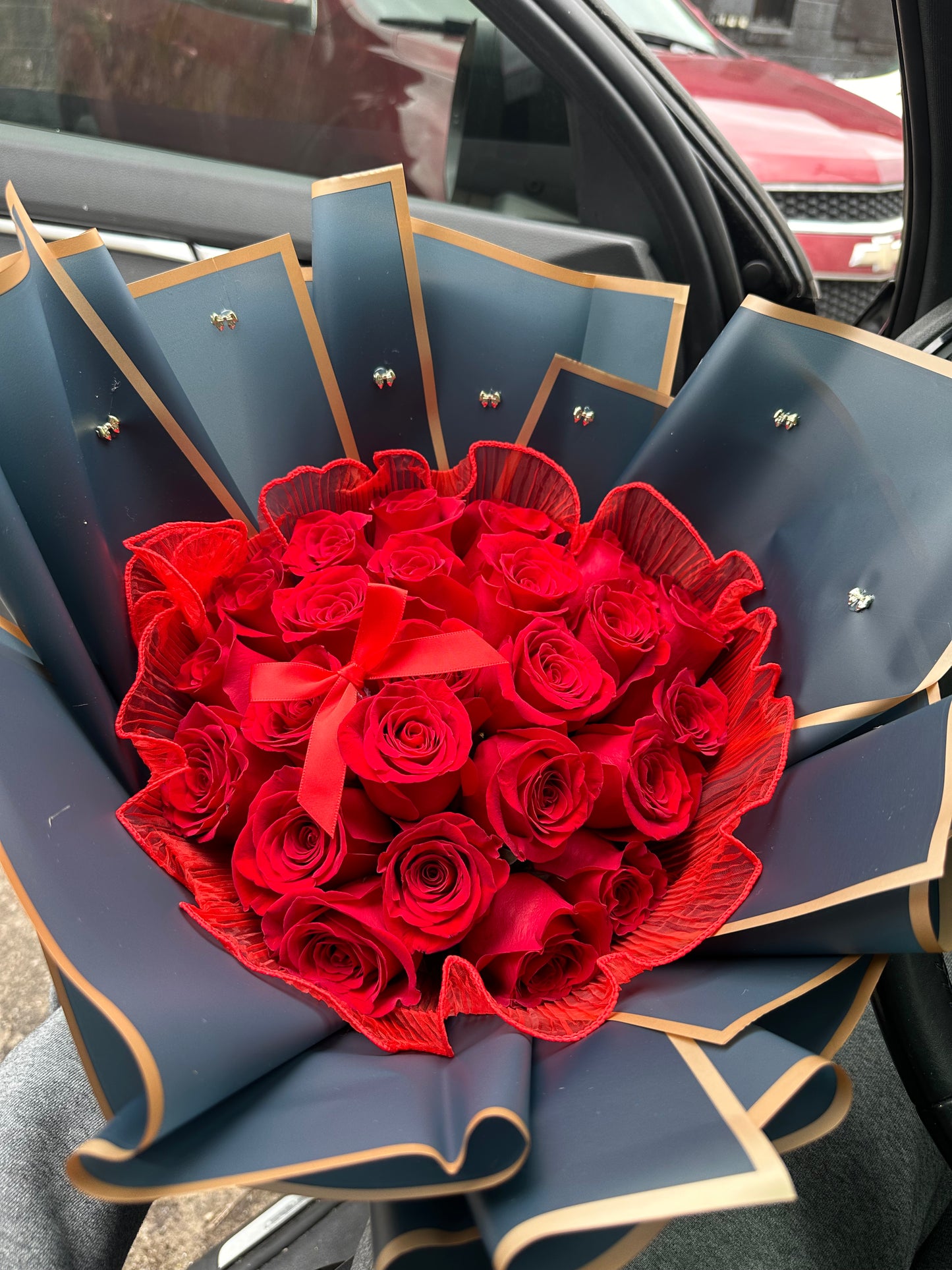 Round Bow Bouquet