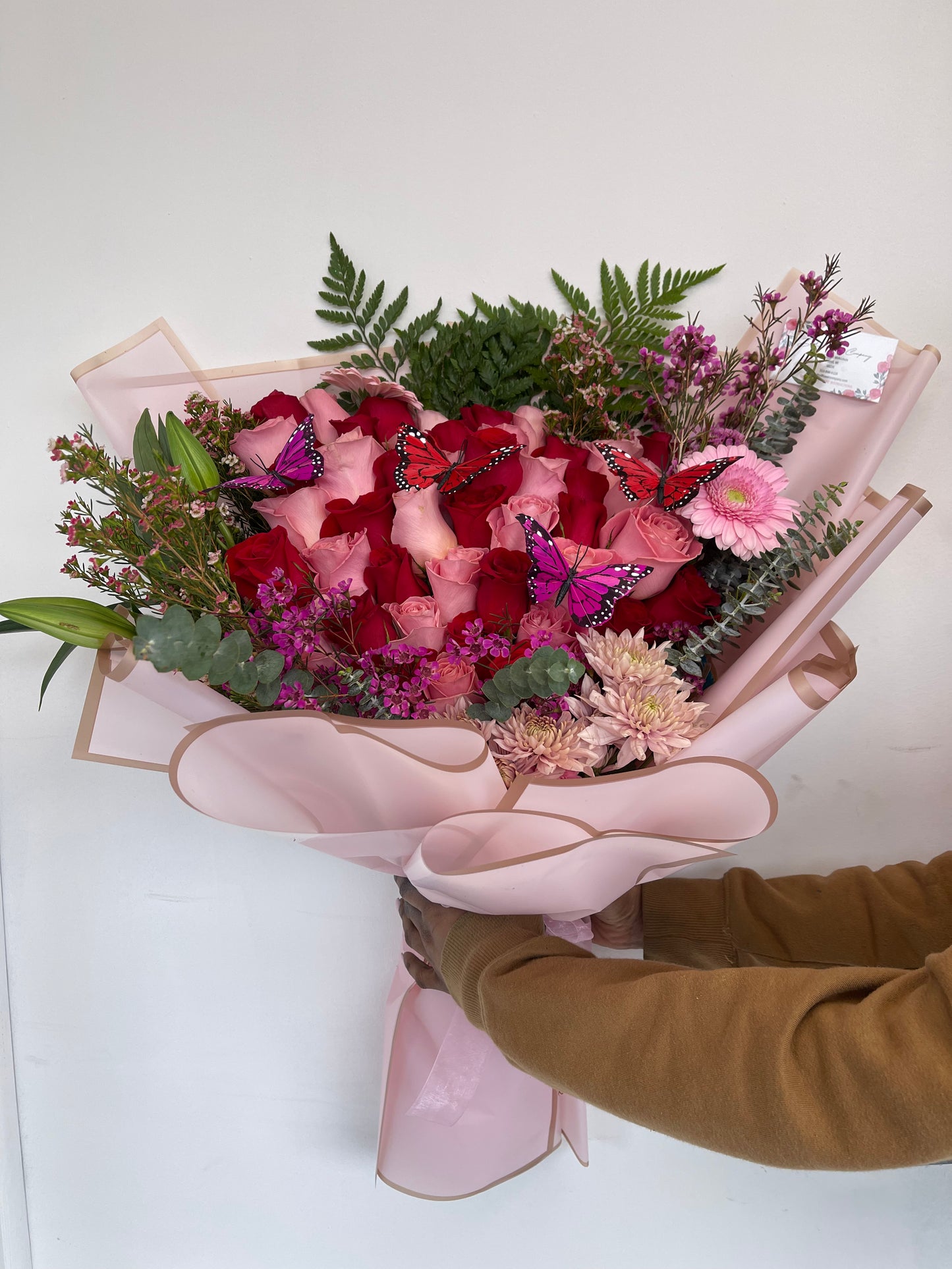 50 Red & Pink Presentation Bouquet