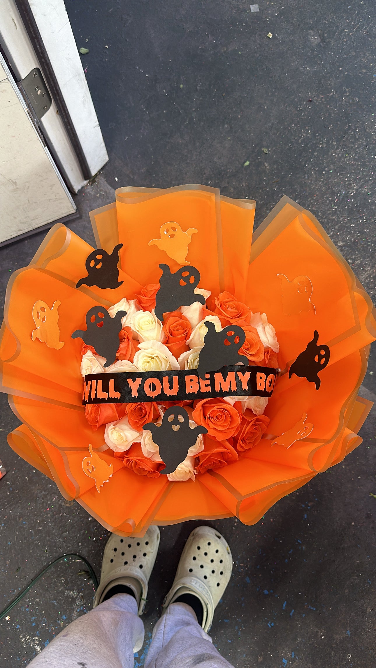 Will you be my boo bouquet 👻