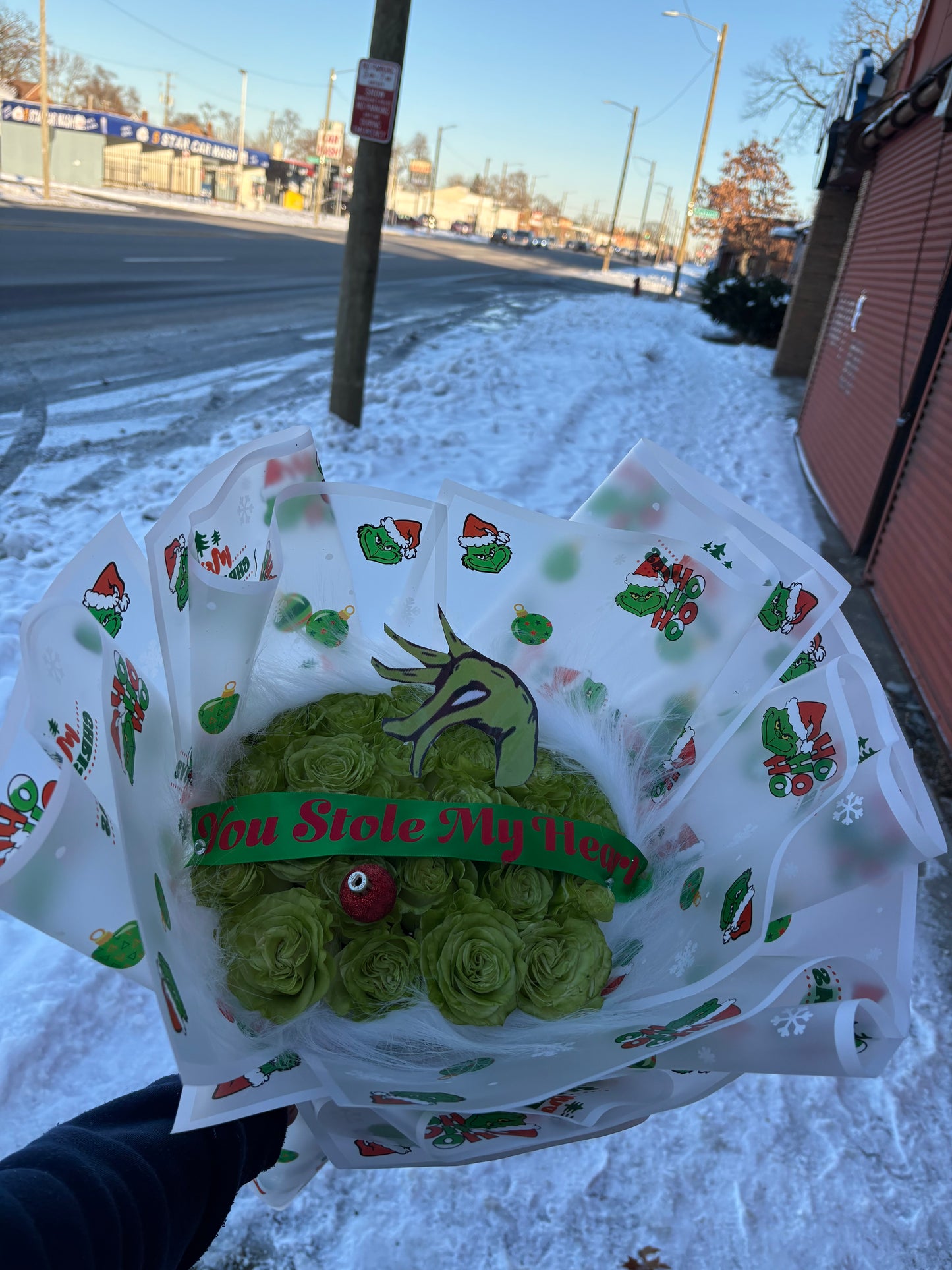 Stole my Heart Grinch Bouquet