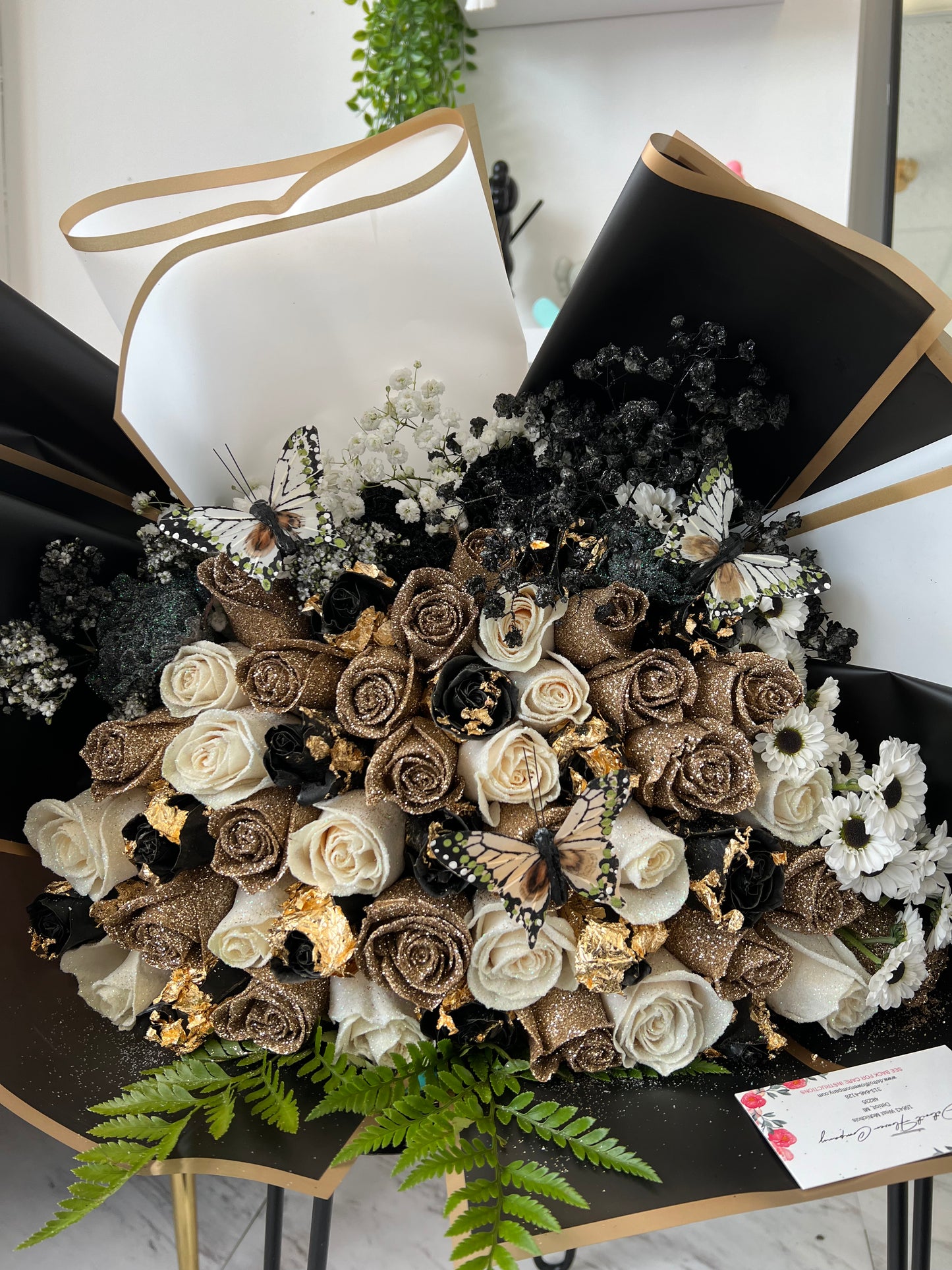 50 Magical Deluxe Bouquet