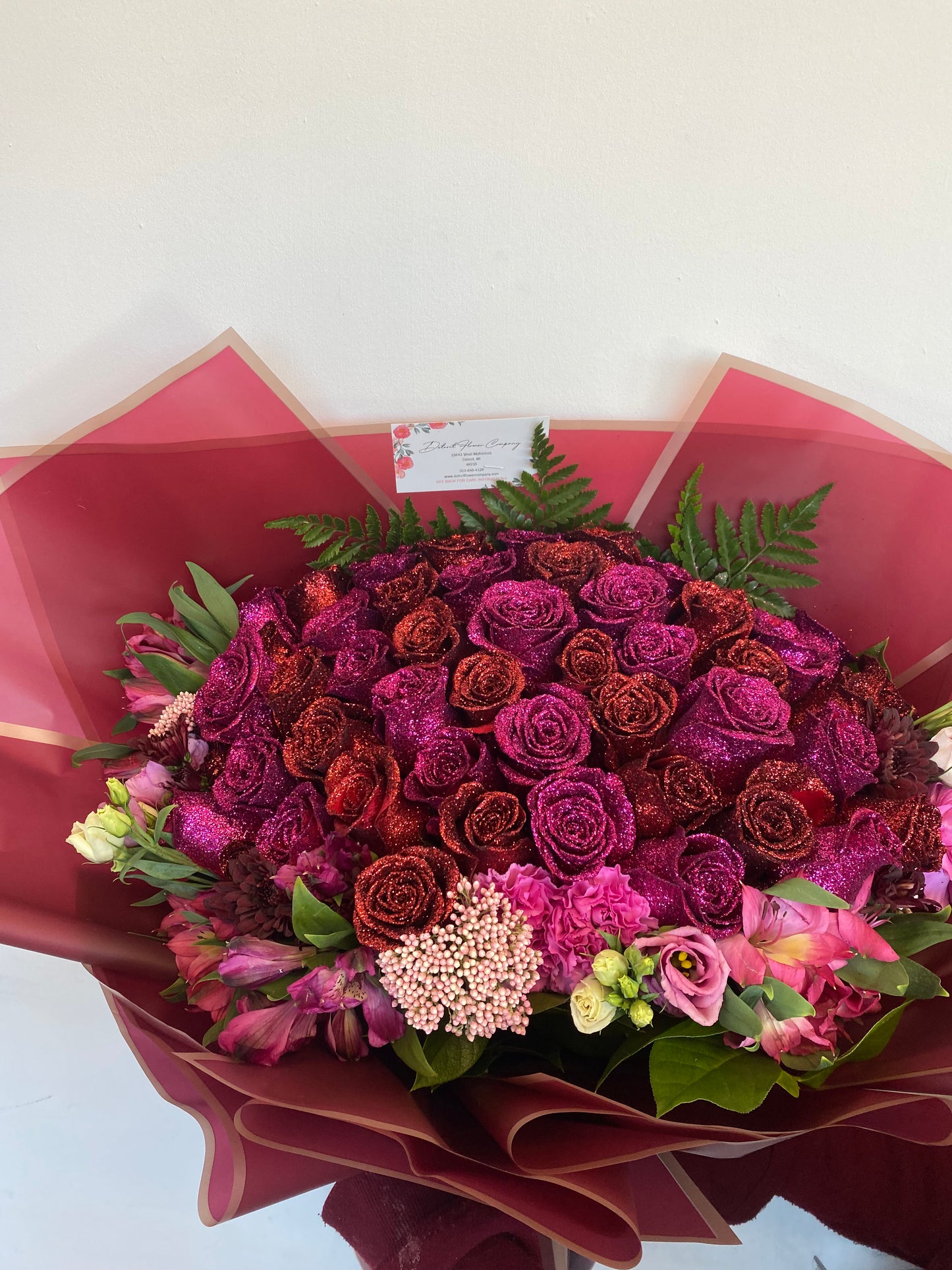 50 Red & Hot Pink Magical Bouquet